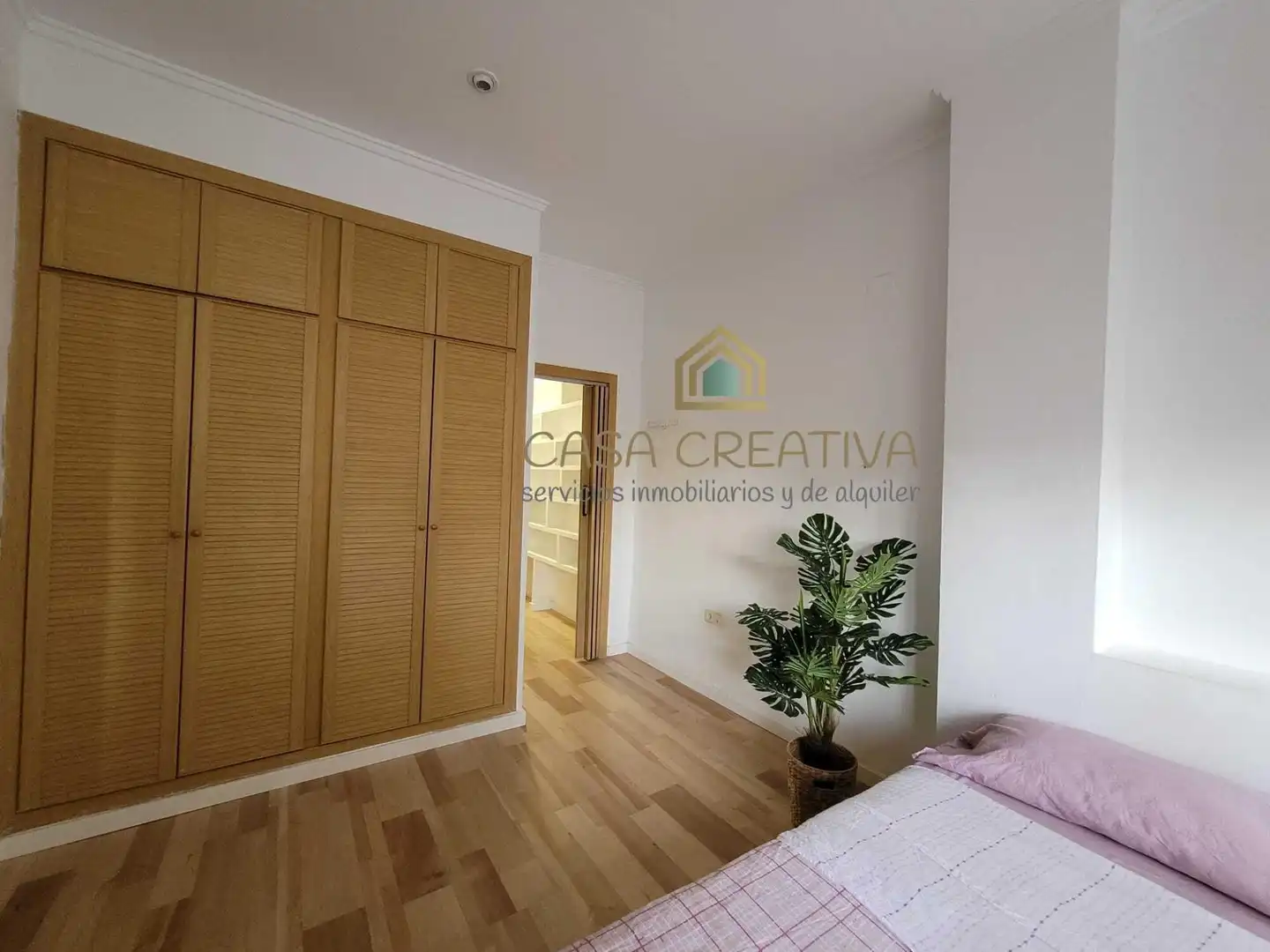 Schlafzimmer von Wohnung zum Verkauf in Valencia mit Klimaanlage, Heizung und Möbliert