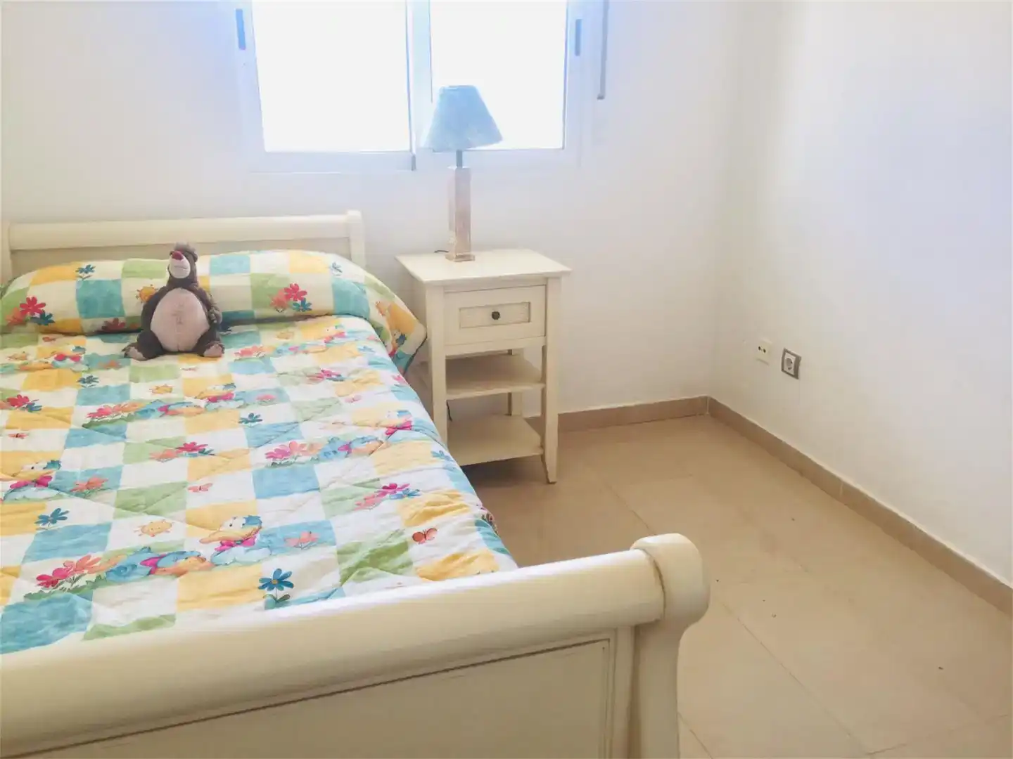 Schlafzimmer von Wohnungen zur Miete in Dénia mit Klimaanlage, Schwimmbad und Balkon
