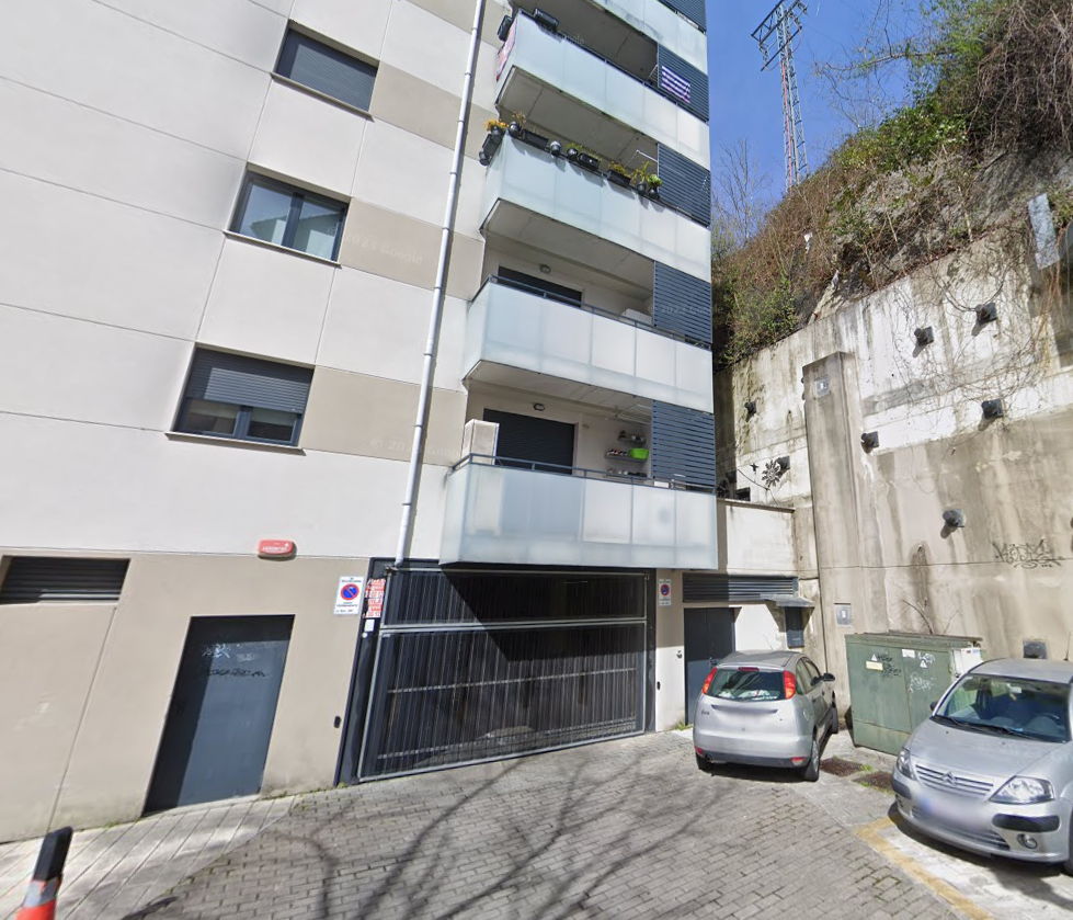 Garatge de lloguer a Legarre-Gain Kalea