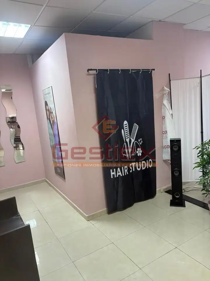 Local comercial en venda a Almendralejo, imagen 4