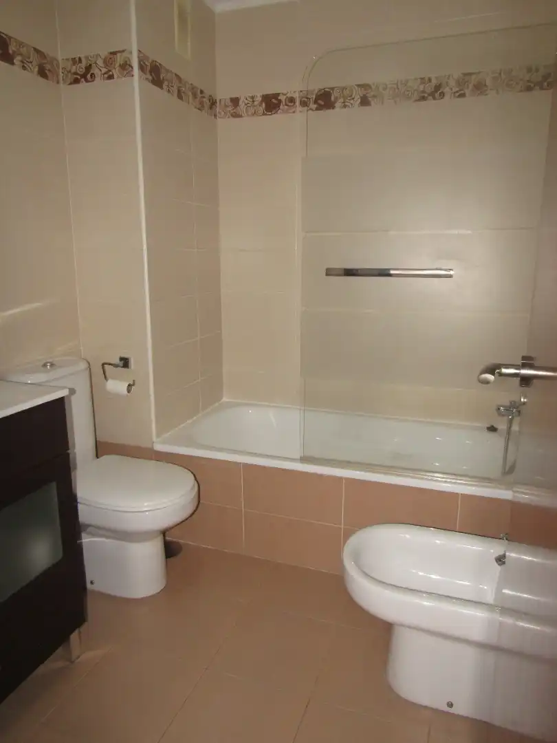 Wohnung zur Miete in Roces