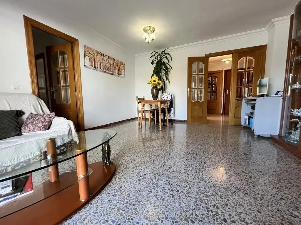 Sala de estar de Piso en venta en Málaga con Aire acondicionado, Terraza y Trastero