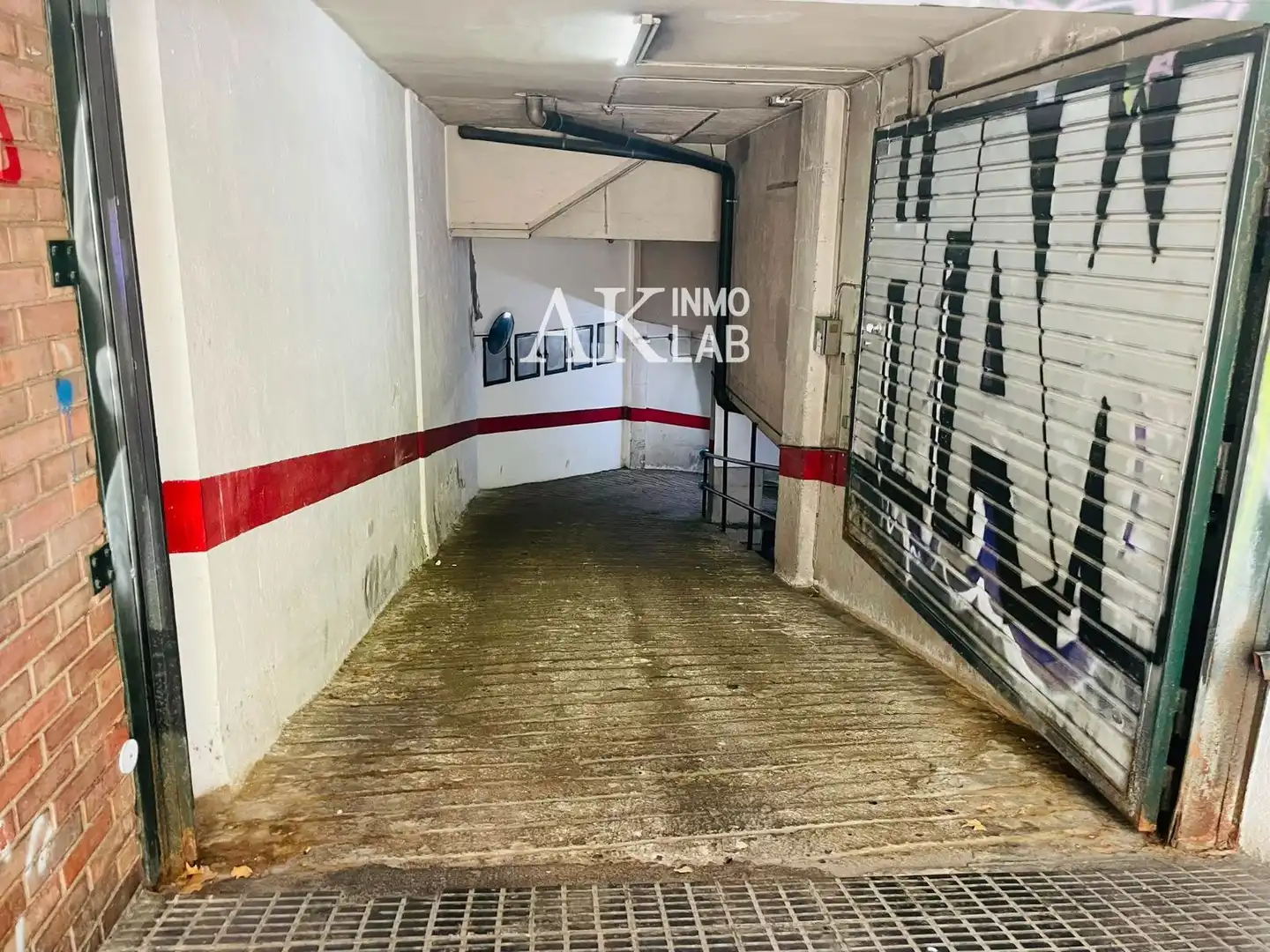 Einzelparkplatz zum Verkauf in Paral·lel, imagen 6