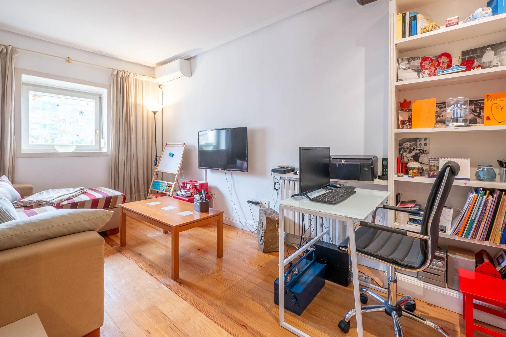 Living room of Flat for sale in Donostia - San Sebastián   with Heating