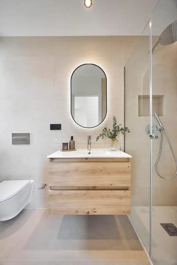 Badezimmer von Wohnung zum Verkauf in Madrid mit Klimaanlage, Heizung und Parkett
