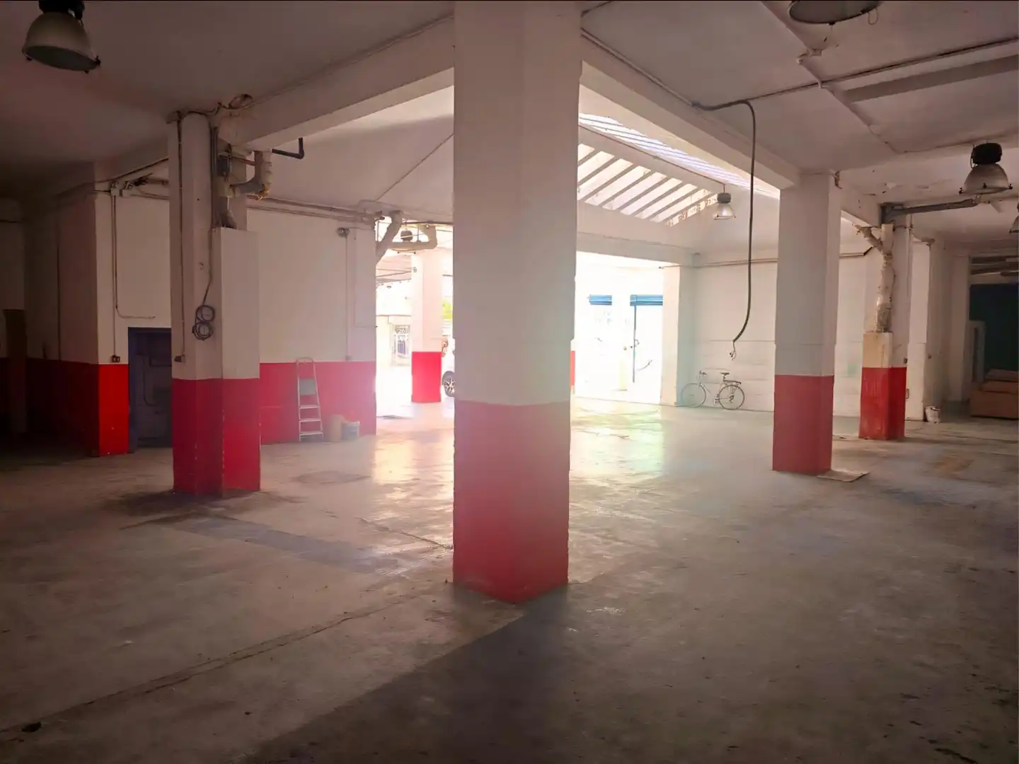 Parkplatz von Geschaftsraum zur Miete in Zaragoza