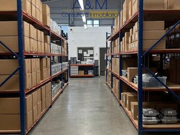 Industrial building for sale in Plomo
