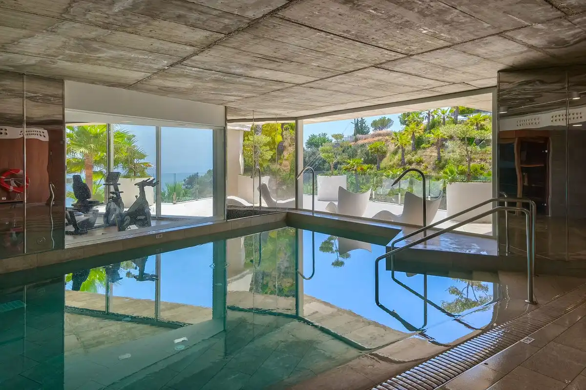 Piscina de Apartament en venda en Benalmádena amb Aire condicionat, Terrassa i Traster