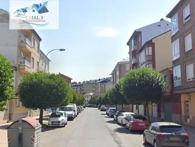 Pis en venda a Avenida FABERO, imagen 3