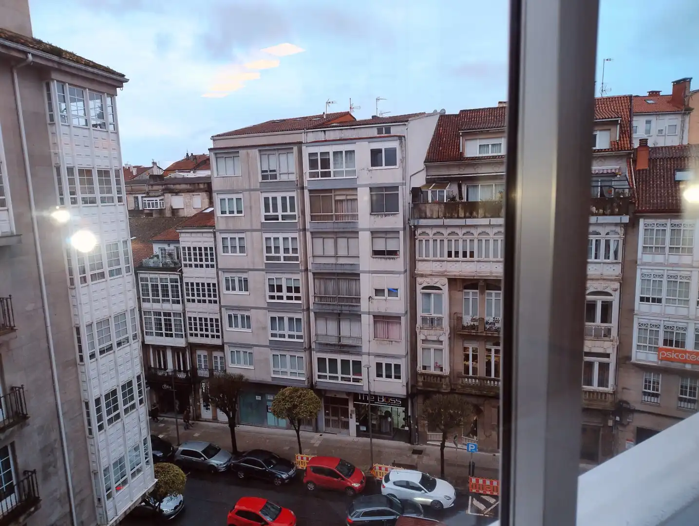 Exterior view of Flat for rent in Santiago de Compostela   with Heating, Furnished and Oven