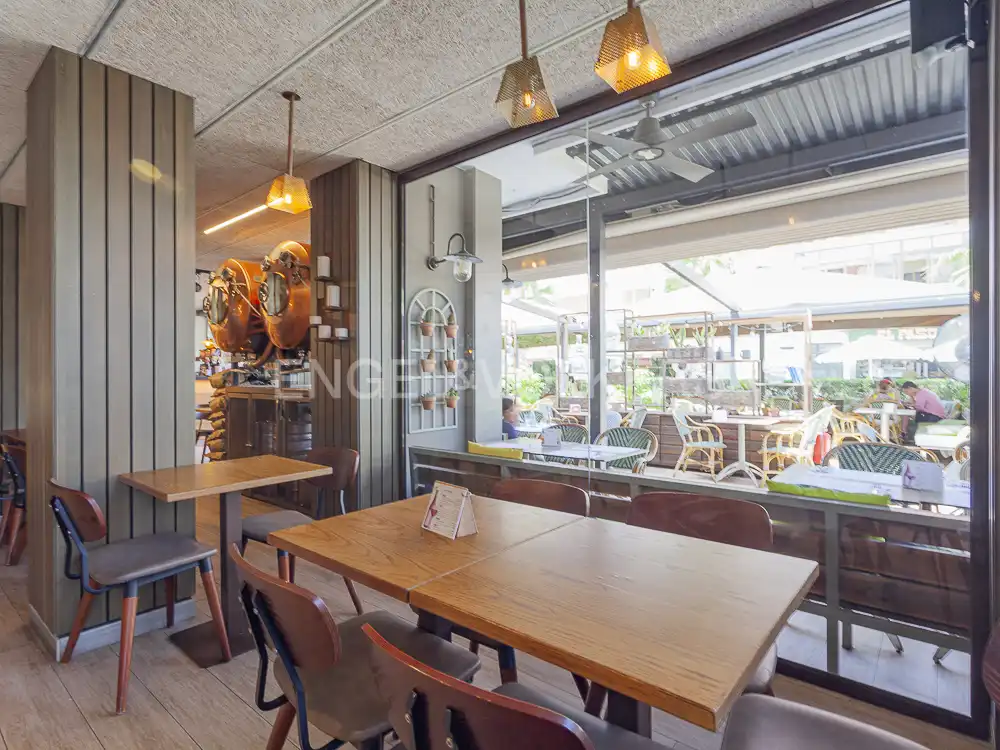 Local en venda en Castelldefels