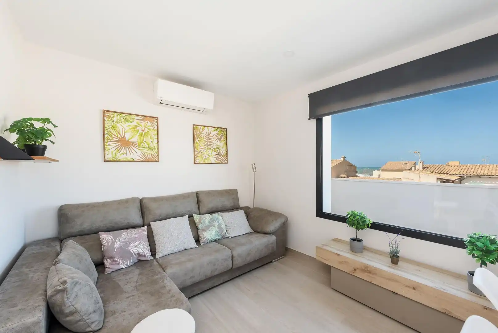 Sala d'estar de Casa o xalet en venda en Santa Margalida amb Aire condicionat, Jardí privat i Piscina