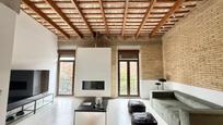 Sala d'estar de Dúplex de lloguer en  Valencia Capital amb Aire condicionat i Balcó