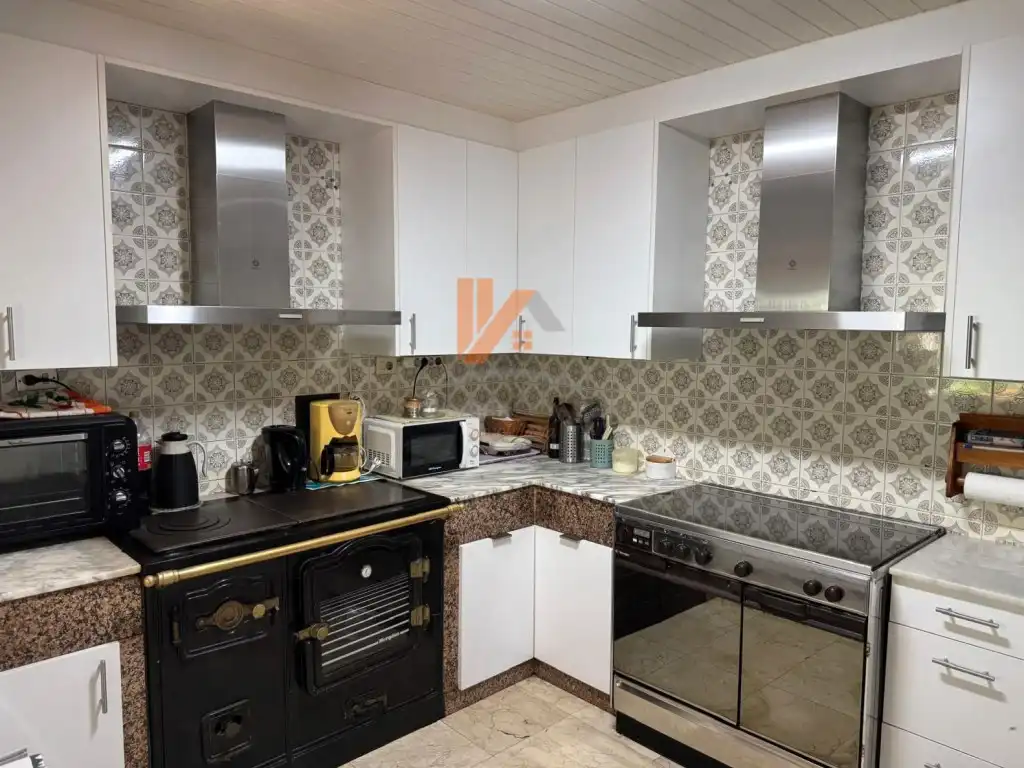 Cocina de Casa o chalet en venta en A Estrada  con Jardín privado, Horno y Balcón