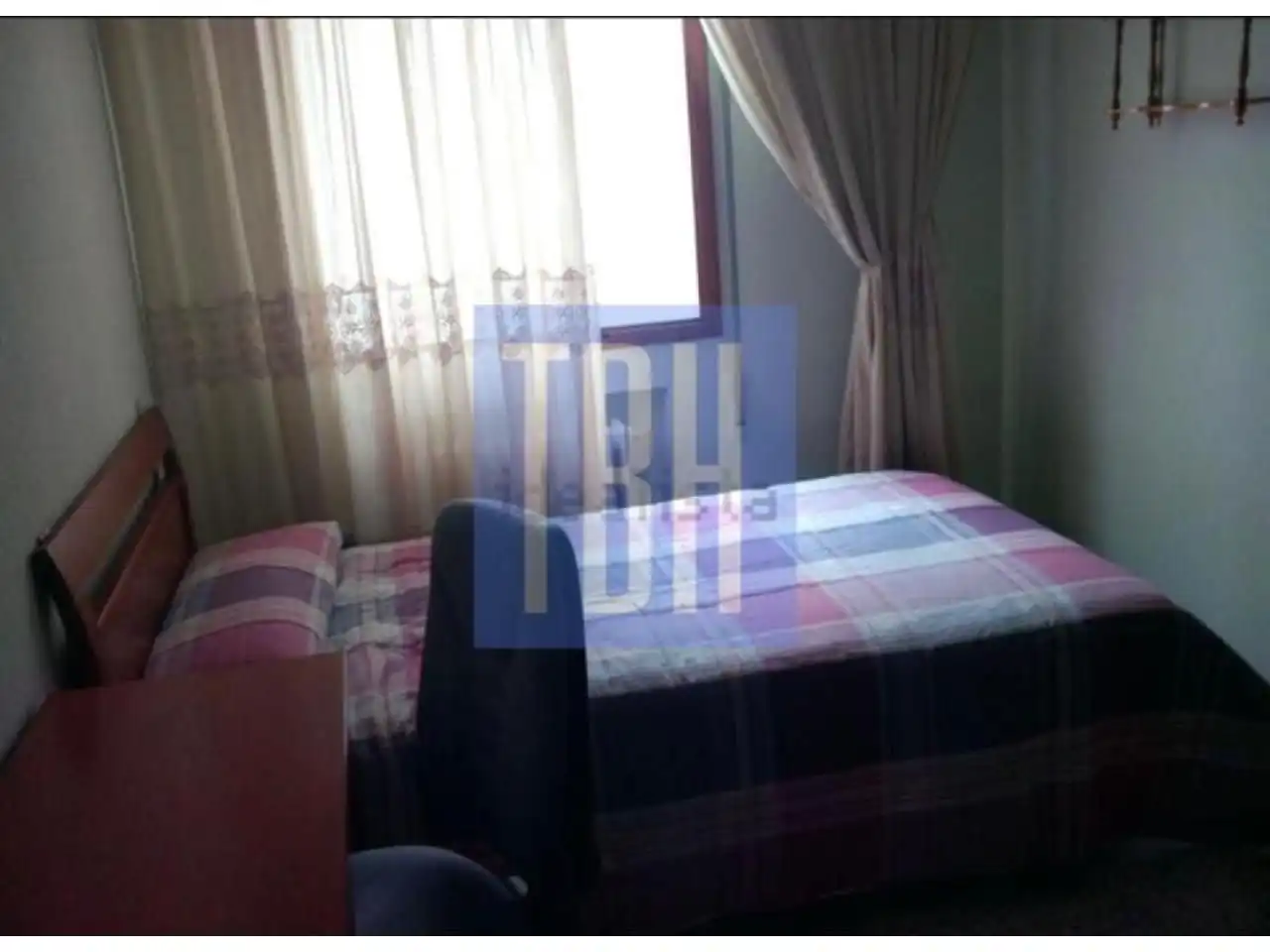 Bedroom of Flat for rent in Ourense Capital   with Heating, Parquet flooring and Furnished