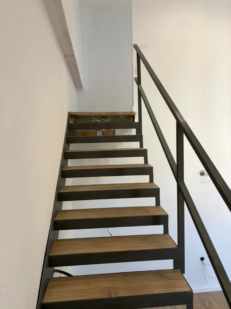 Ático en venta en Sant Feliu de Llobregat con Aire acondicionado, Calefacción y Parquet