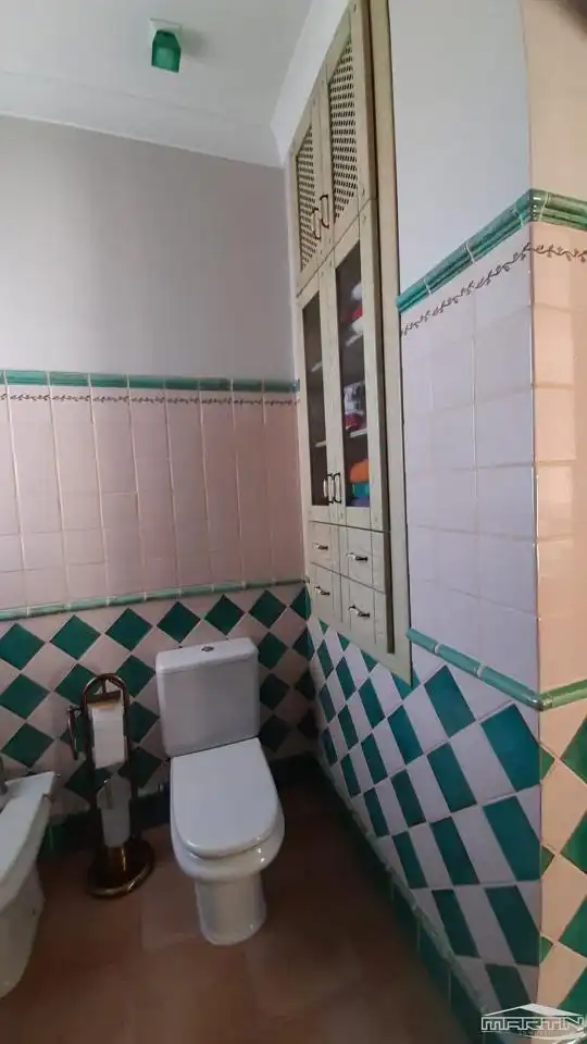 Baño de Casa o chalet en venta en Lucena con Aire acondicionado, Terraza y Trastero