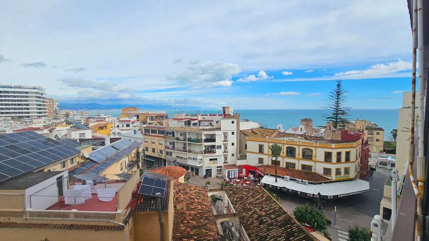 Vista exterior de Apartamento en venta en Torremolinos con Aire acondicionado, Calefacción y Piscina