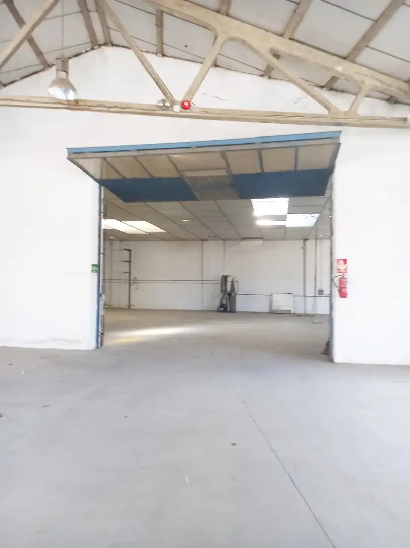Industrial buildings for sale in Encinas de Abajo