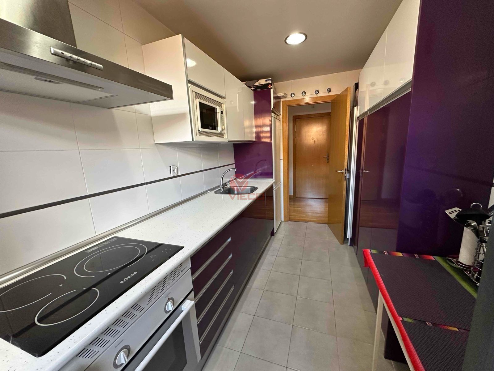 Kitchen of Flat for sale in Cuenca Capital  with Heating, Storage room and Furnished