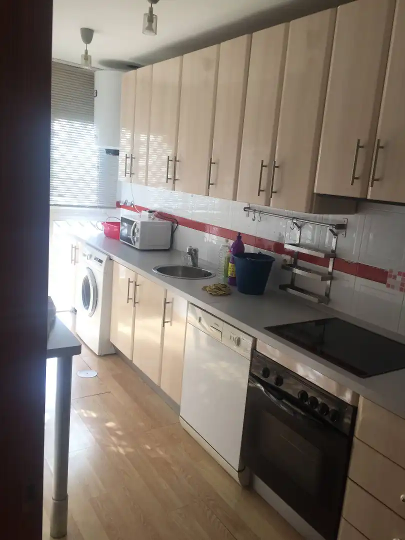 Kitchen of Flat for rent in Maracena  with Air Conditioner, Heating and Parquet flooring