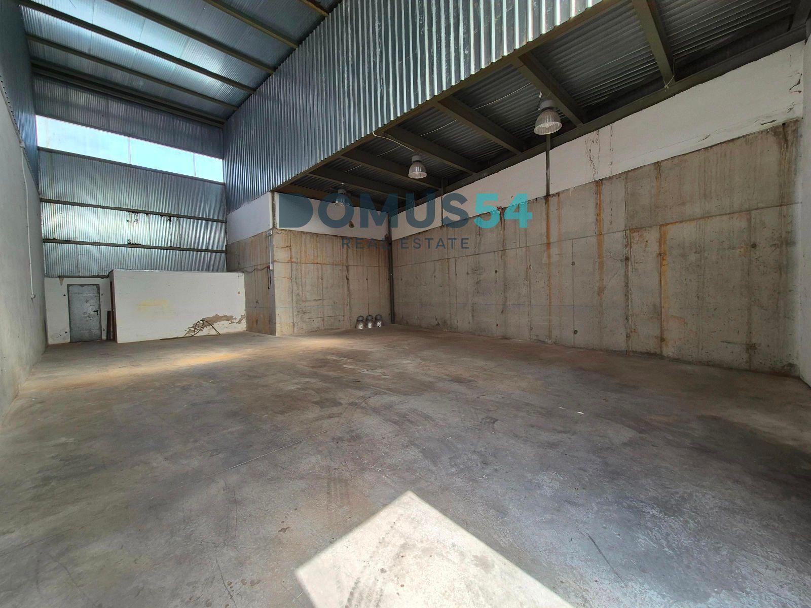 Industrial buildings to rent in Port d'Alcúdia - Platja d'Alcúdia