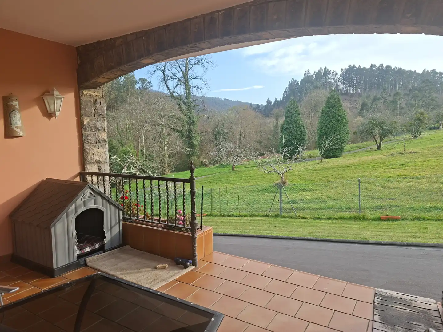 Garden of Houses for sale in Soto del Barco  with Heating, Private garden and Parquet flooring