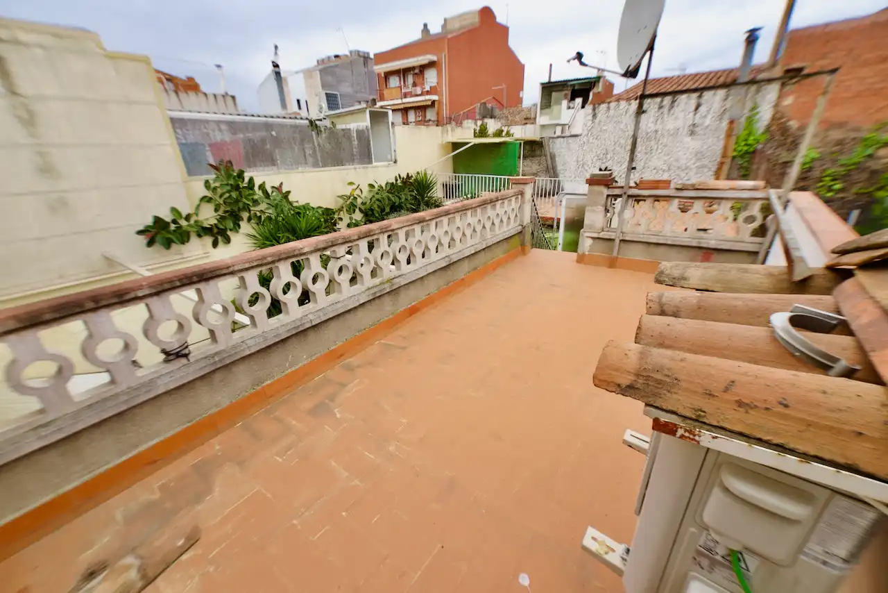 Terrassa de Casa o xalet en venda en Terrassa amb Aire condicionat, Calefacció i Jardí privat