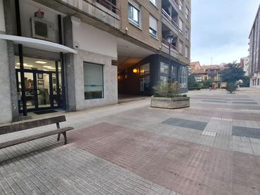 Local comercial en venda a El Parque - Zapatón