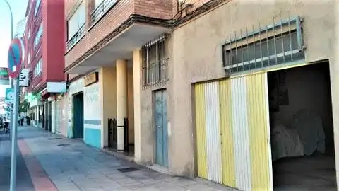 Local comercial en venda a Reyes Católicos - Paseo San Antonio, imagen 5