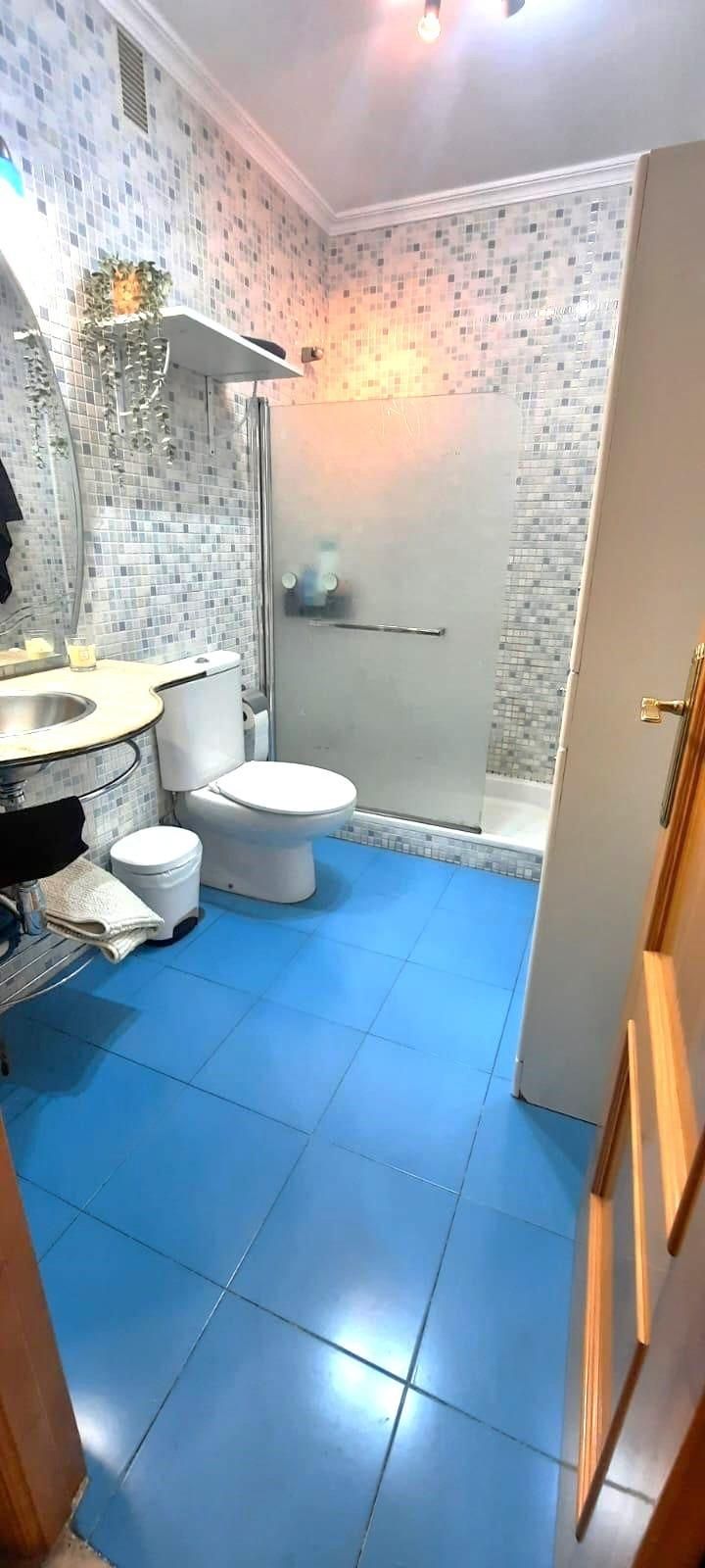 Baño de Piso en venta en  Sevilla Capital