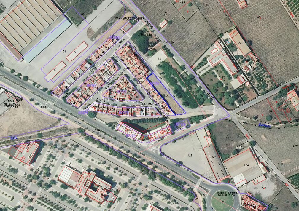 Vista exterior de Residencial en venta en Castellón de la Plana / Castelló de la Plana