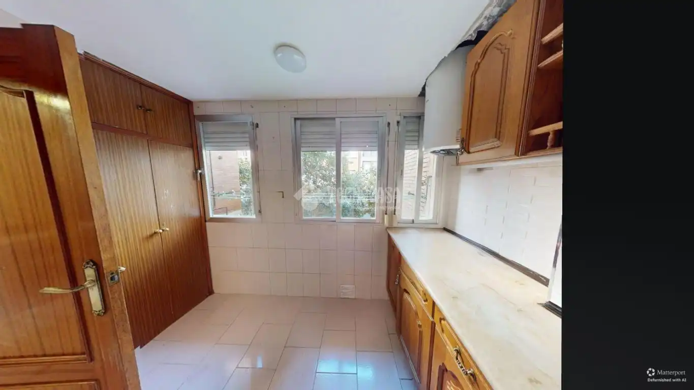 Flat with lift for sale in C. de Valderribas, imagen 6