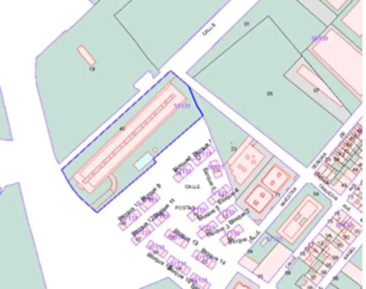 Edificio en venta en Valdepeñas