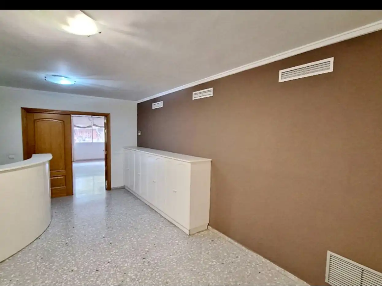 Ufficio con ascensore in vendita a Carrer de l'Alcalde Juan Sancho 2, imagen 12