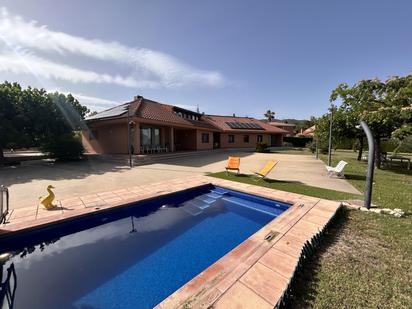 Swimming pool of House or chalet for sale in Almoster  with Air Conditioner, Heating and Terrace