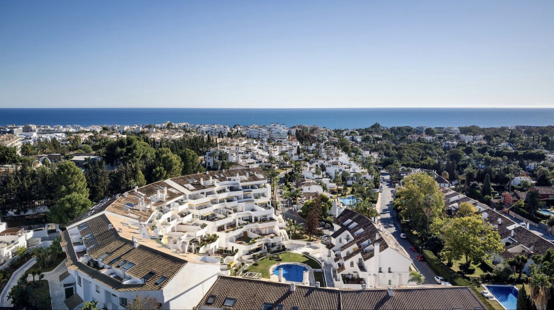 Vista exterior de Apartament en venda en Marbella amb Aire condicionat, Terrassa i Traster