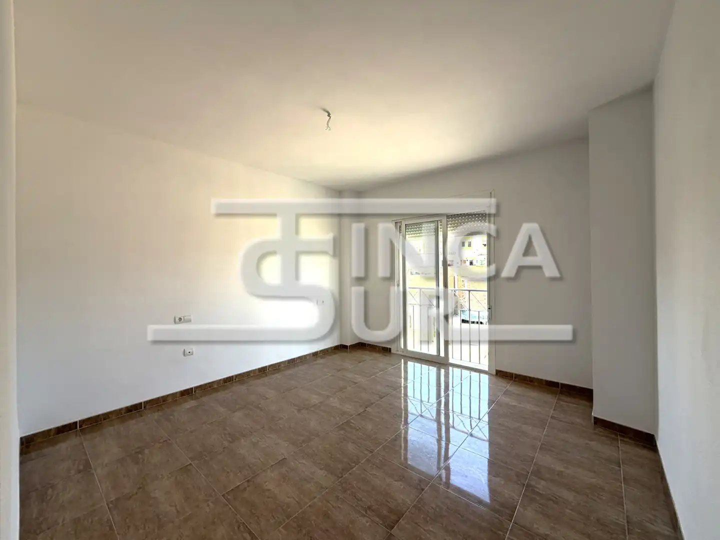 Sala de estar de Piso en venta en Roquetas de Mar con Balcón