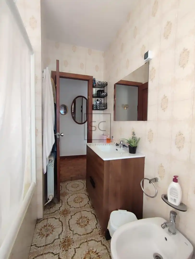 Bany de Casa o xalet en venda en Ares amb Parquet, Traster i Balcó