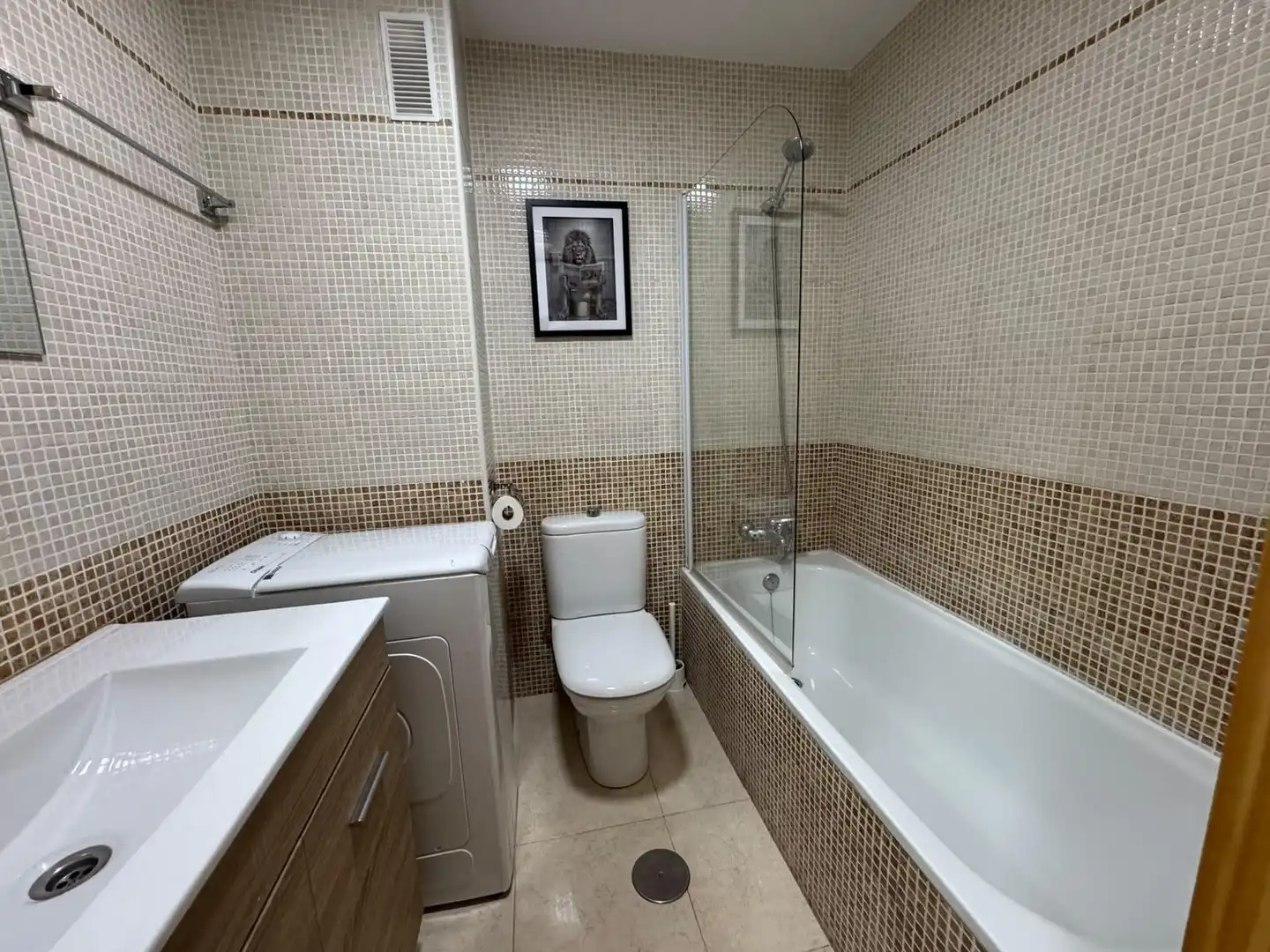 Piso con terraza en venta en Calle Calle de las Higueras, 95 95, imagen 76