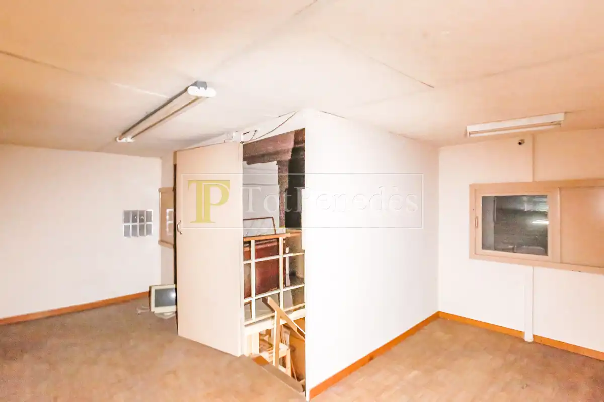 Local comercial de lloguer a Centre Vila, imagen 9