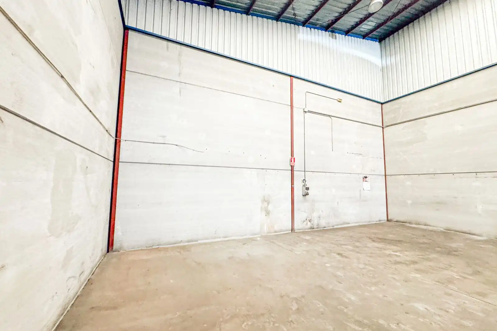 Industrial buildings for sale in Almería