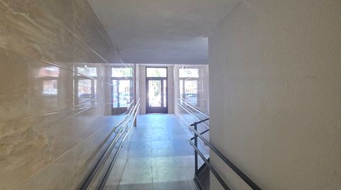 Foto 3 de Piso en venta en Calle de Villajoyosa, Los Rosales, Madrid Capital