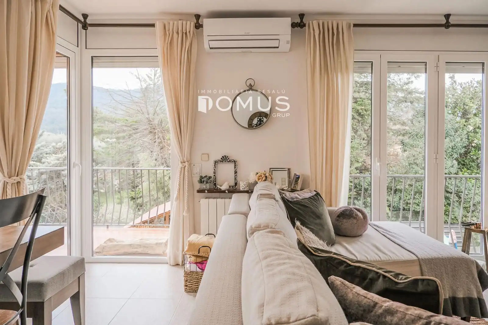 Bedroom of Houses for sale in Besalú  with Air Conditioner, Private garden and Terrace