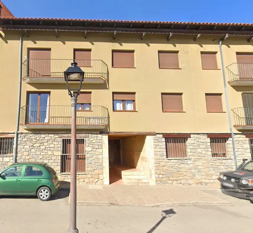 Vista exterior de Piso en venta en Mora de Rubielos