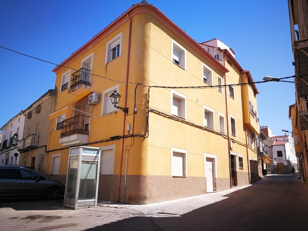 Vista exterior de Pis en venda en Begíjar