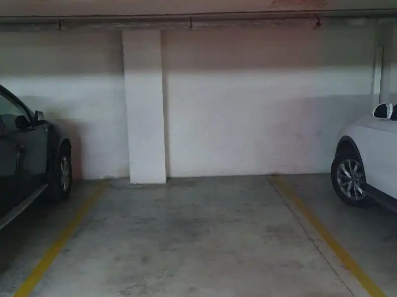 Parkplatz von Garage zum Verkauf in Santa Pola