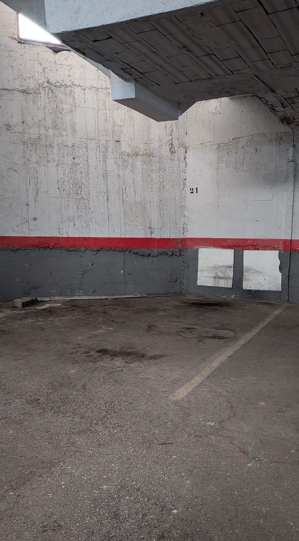 Parkplatz von Garage zum Verkauf in  Madrid Capital