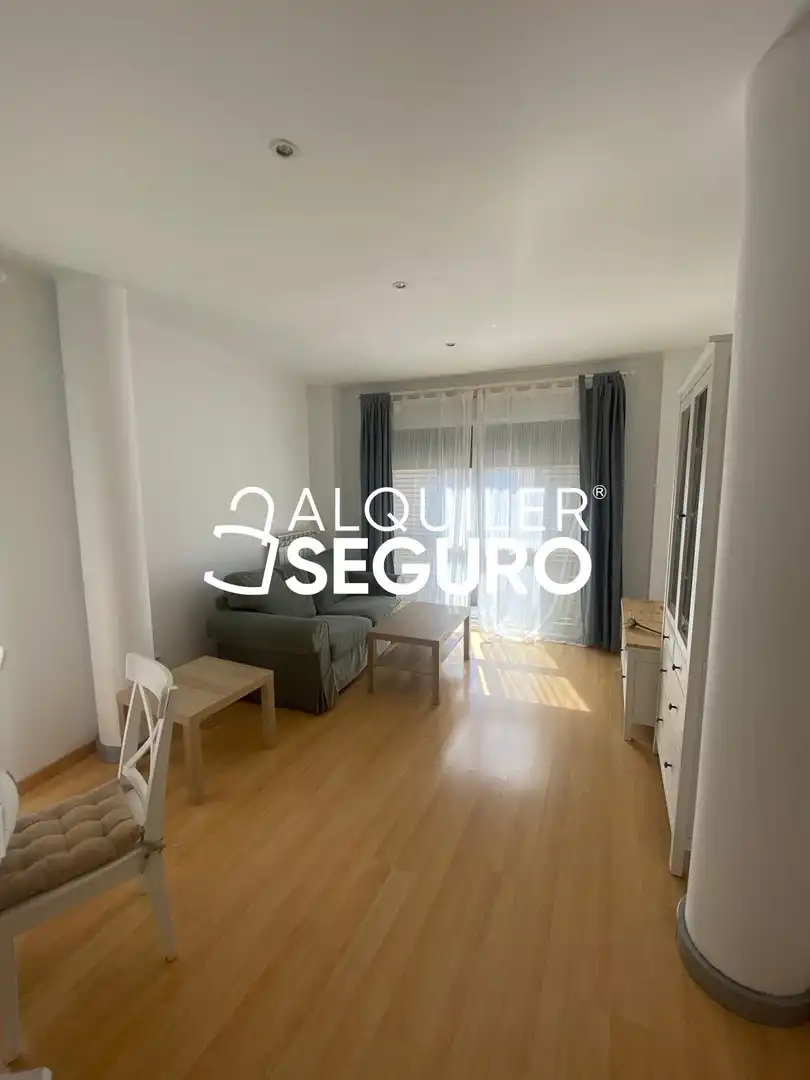 Sala de estar de Piso de alquiler en Guadalajara con Calefacción y Amueblado