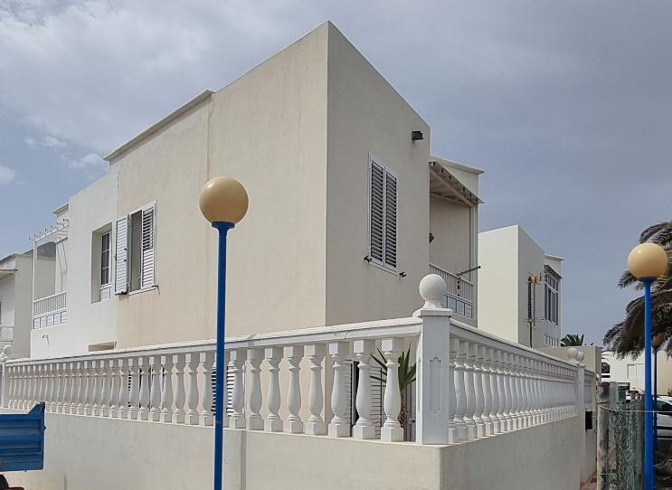 Photo 1 of Single-family semi-detached for sale in Arrieta, Las Palmas